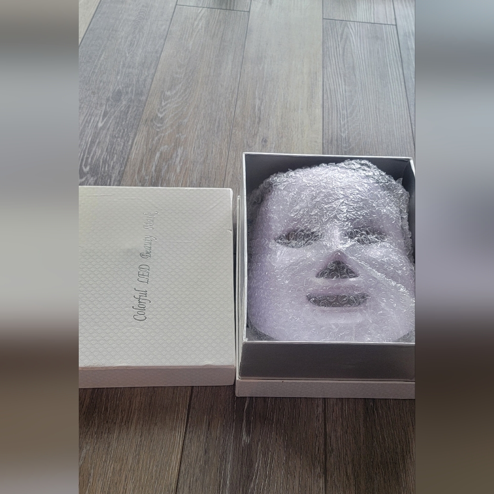 LED beauty mask